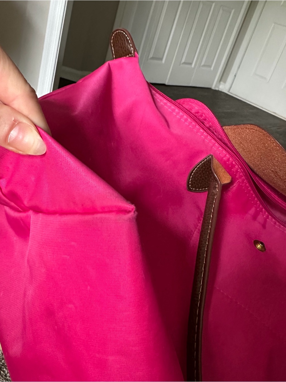 Longchamp Le Pliage Hot Pink Nylon Tote with Brown Leather Trim Large Travel Bag - Picture 16 of 16